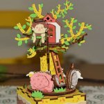 Шкатулка деревянная музыкальная "Домик на дереве"