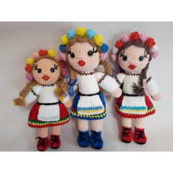 Мягкая игрушка амигуруми Маленькая Украиночка